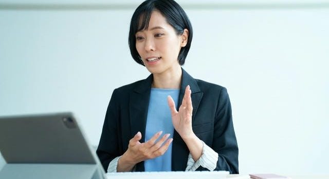 faxの活用が今も求められる理由と業者選びで差がつく業務効率化の視点